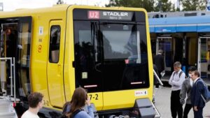 Stadler Rail senkt Guidance wegen Unwetterkatastrophen