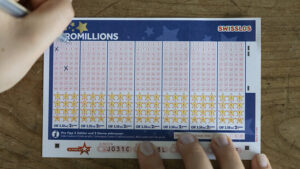 Glückspilz knackt bei Euro Millions Jackpot