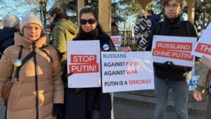 Protest in Zürich gegen Putin-Regime nach 1000 Tagen Ukraine-Krieg