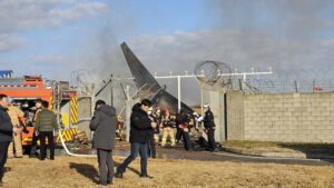 Dutzende Tote bei Flugzeugunglück in Südkorea