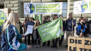 Grüne starten Ja-Kampagne für die Umweltverantwortungsinitiative