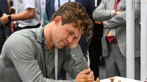 Carlsen und Nepomnjaschtschi teilen Titel bei Blitzschach-WM