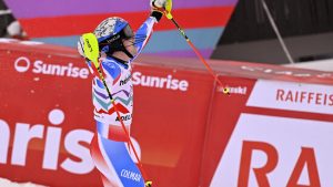 Noël gewinnt erstmals den Slalom in Adelboden